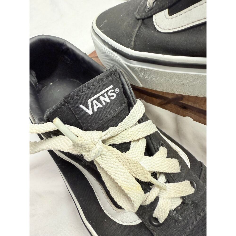 VANS Off The Wall  sneakers Women’s size 9 
Black & White low top  Canvas Skate - Picture 3 of 13